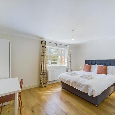 Duplex Redhill Town Centre Apt By Livingo Stays Ngoại thất bức ảnh